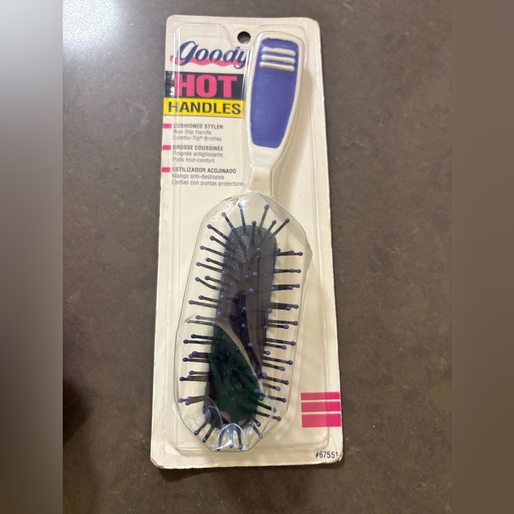 Vintage goody hot handles brush original package new old deadstock